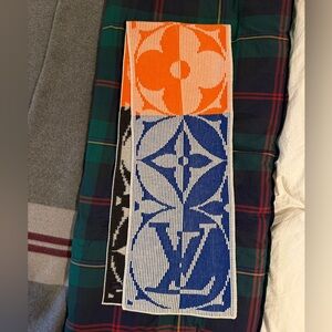 Louis Vuitton Vibrant Orange and Blue Knit Scarf